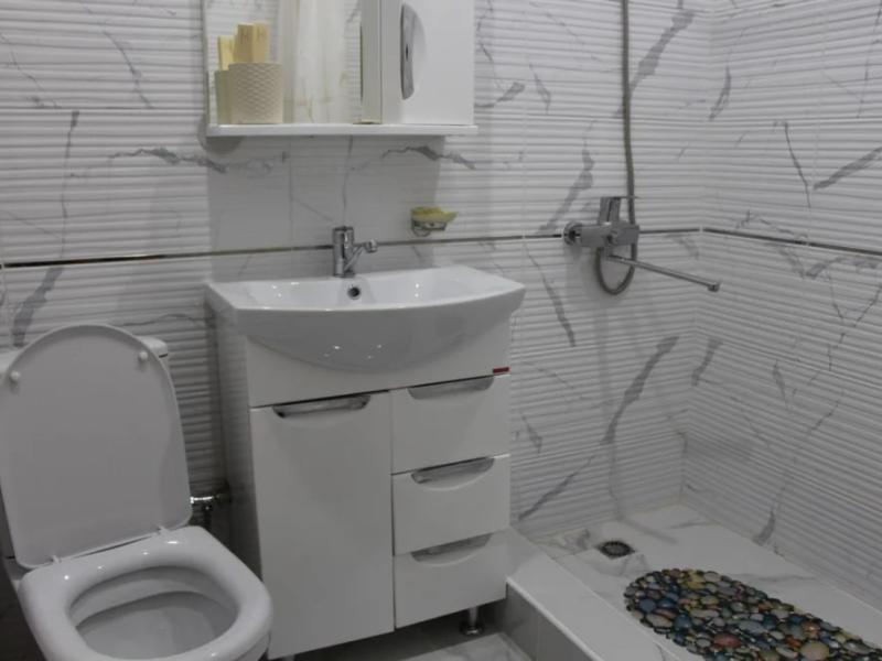 Вояж (ул.Локомотивная)