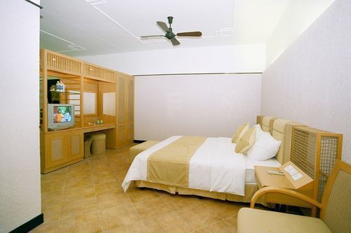 Abalone Resort & Spa