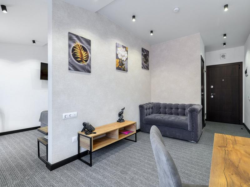 Neozoom Hotel