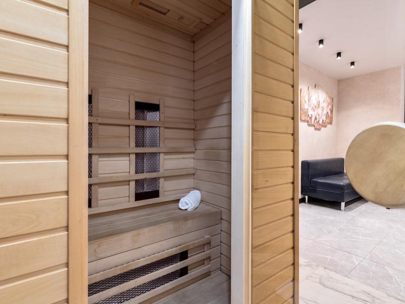 Neozoom Hotel