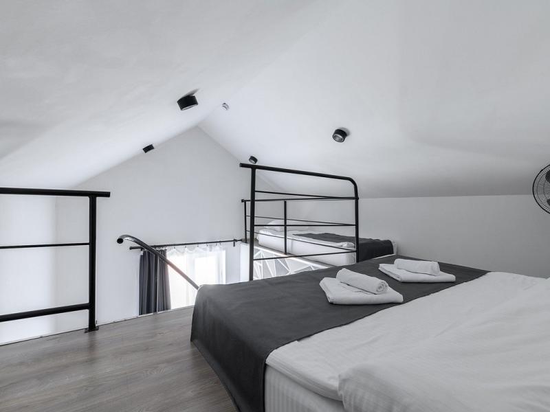 Neozoom Hotel