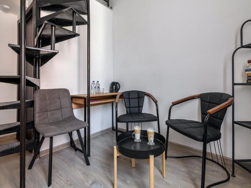 Neozoom Hotel