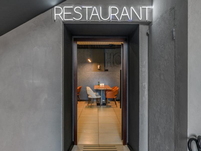 Neozoom Hotel