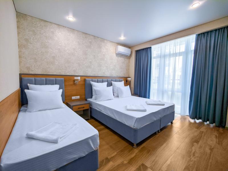 Art Life Hotel (Витязево)