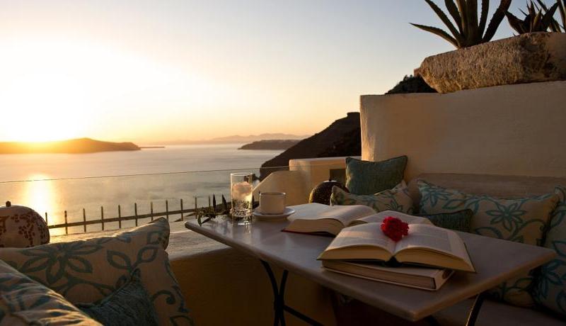 Enigma Apartments and Suites