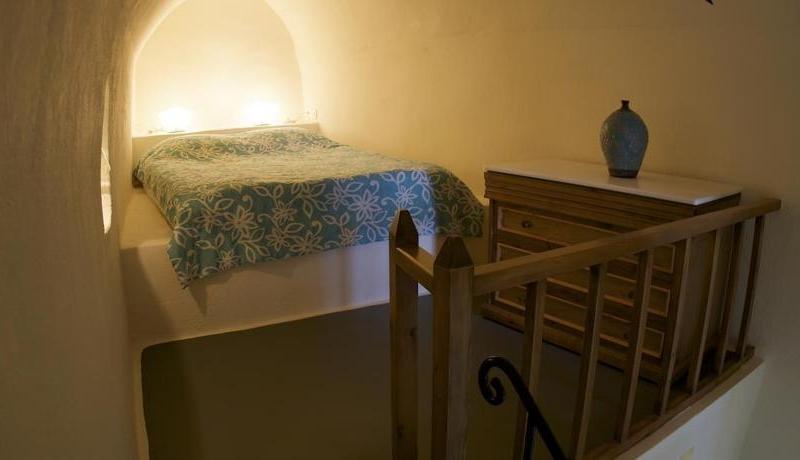 Enigma Apartments and Suites