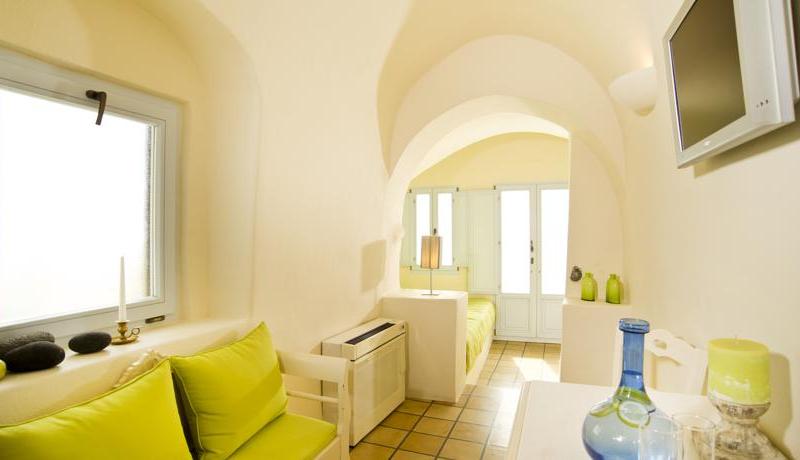 Enigma Apartments and Suites