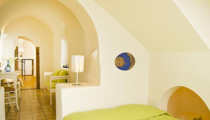 Enigma Apartments and Suites