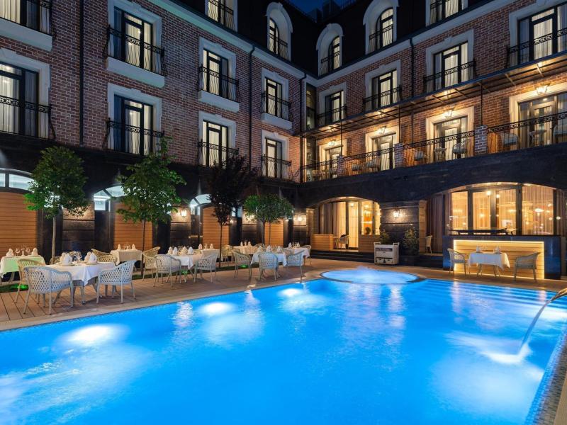Oscar Boutique Hotel