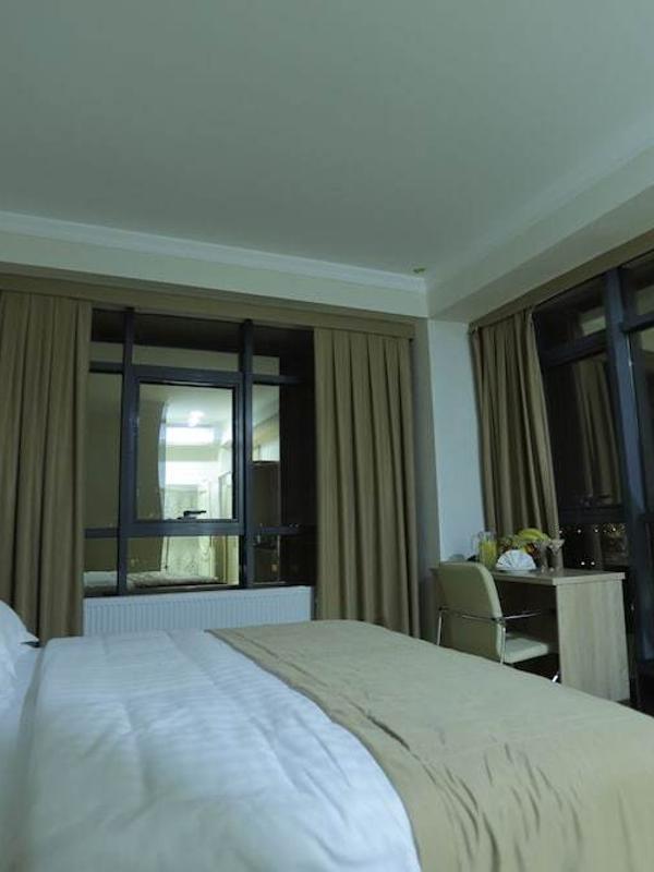 Velara Hotel