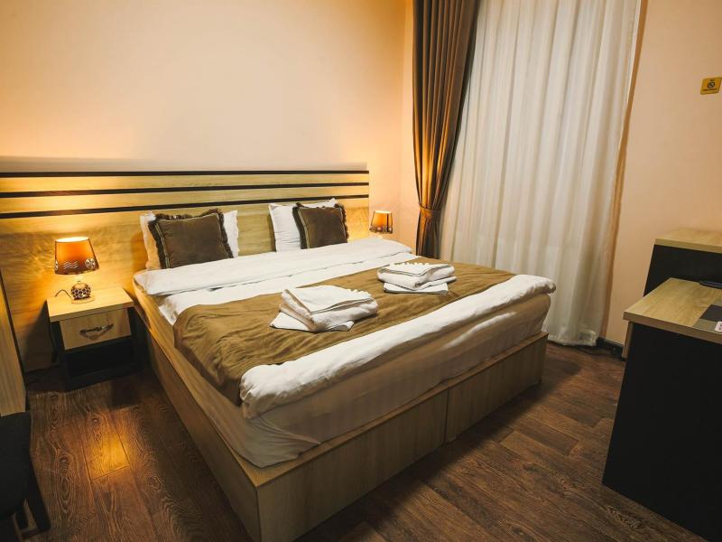 Rayyan Hotel