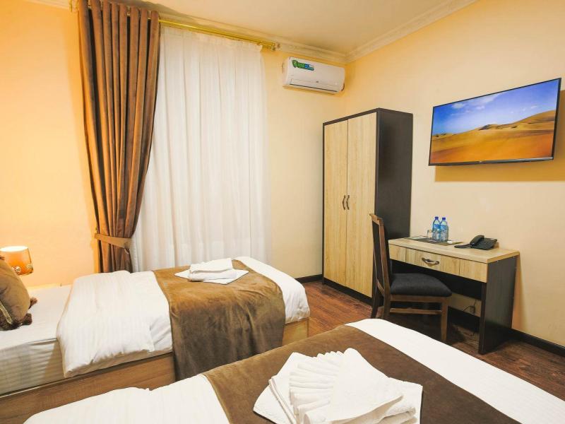 Rayyan Hotel