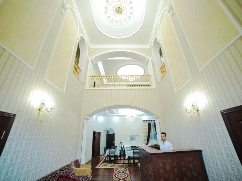 Muhtasham Hotel