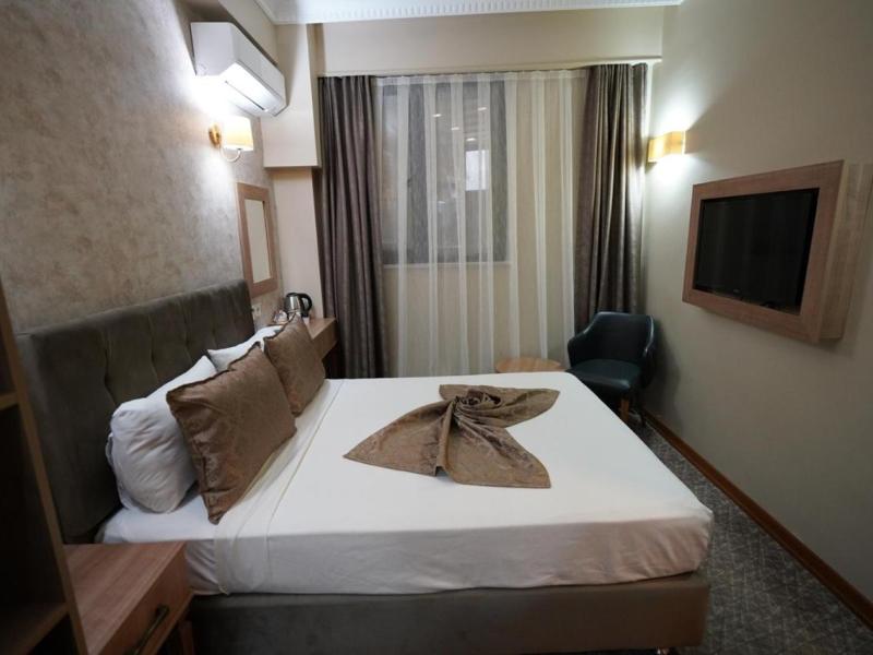 Sultan Hamit Hotel