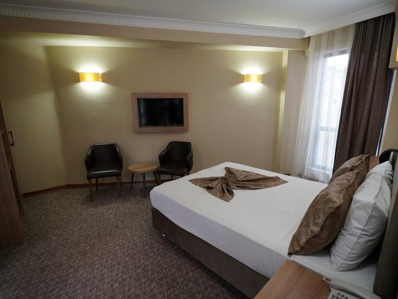 Sultan Hamit Hotel