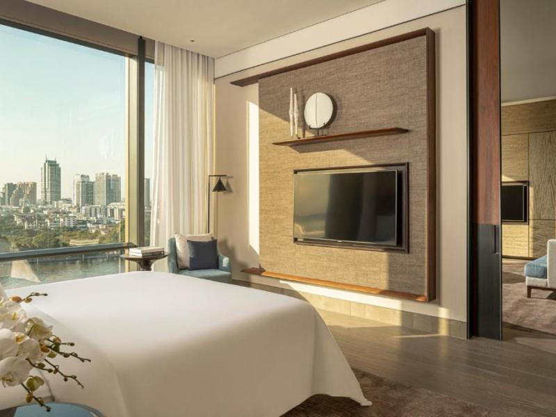 Four Seasons Hotel Bangkok at Chao Phraya River