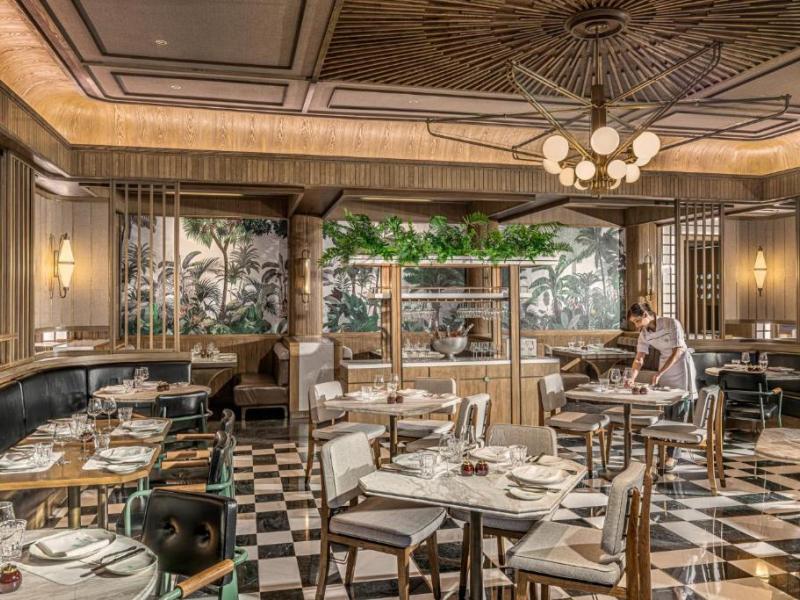 Four Seasons Hotel Bangkok at Chao Phraya River