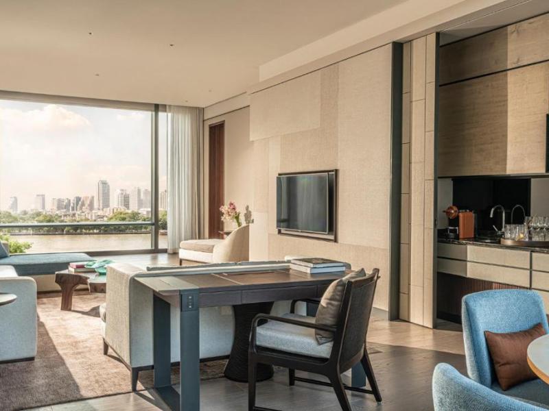Four Seasons Hotel Bangkok at Chao Phraya River