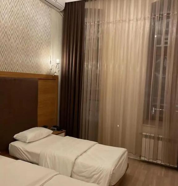 Solo Hotel