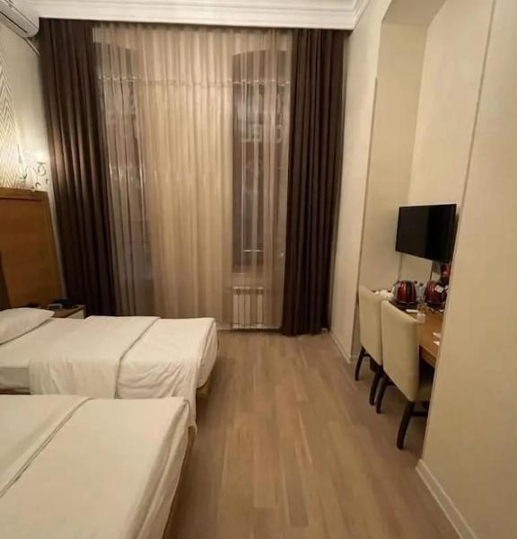 Solo Hotel