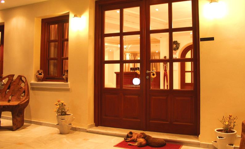 Epavlis Hotel