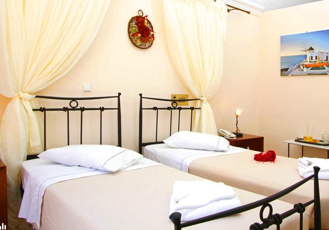 Epavlis Hotel