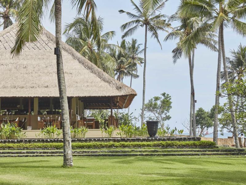Alila Manggis