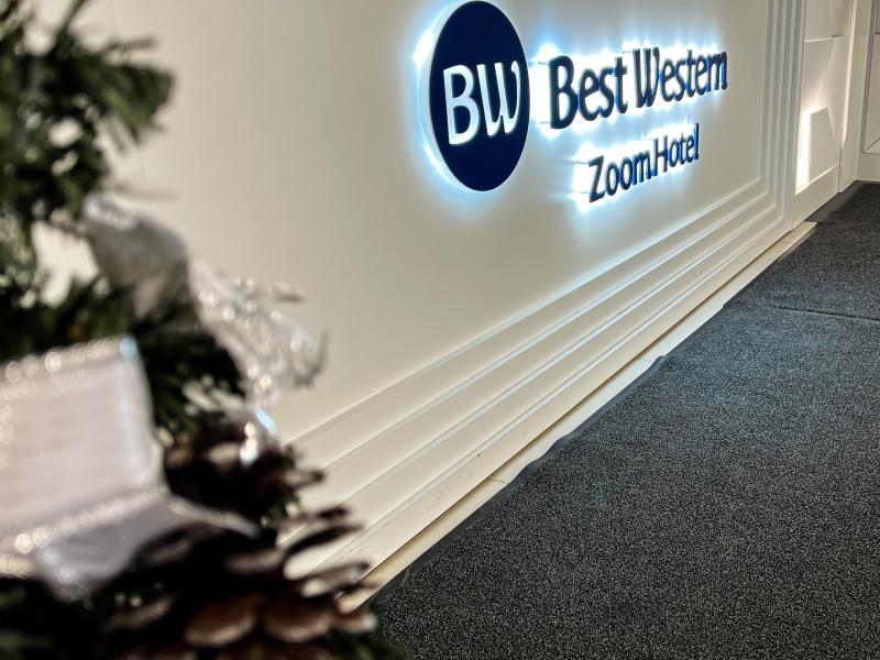 Best Western Zoom Hotel