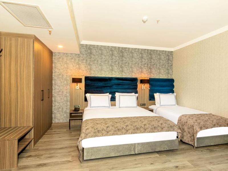 Demiray Hotel
