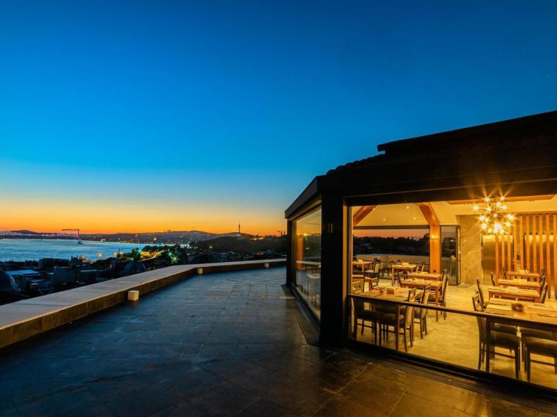 Demiray Hotel