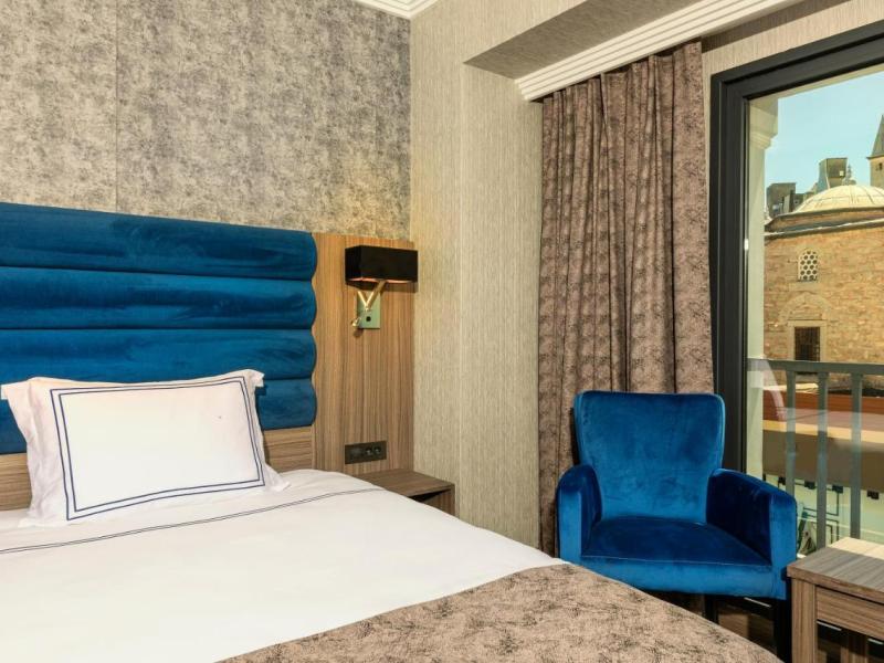 Demiray Hotel