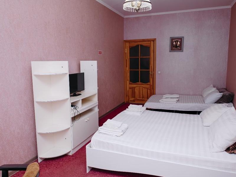 Отель Каравелла