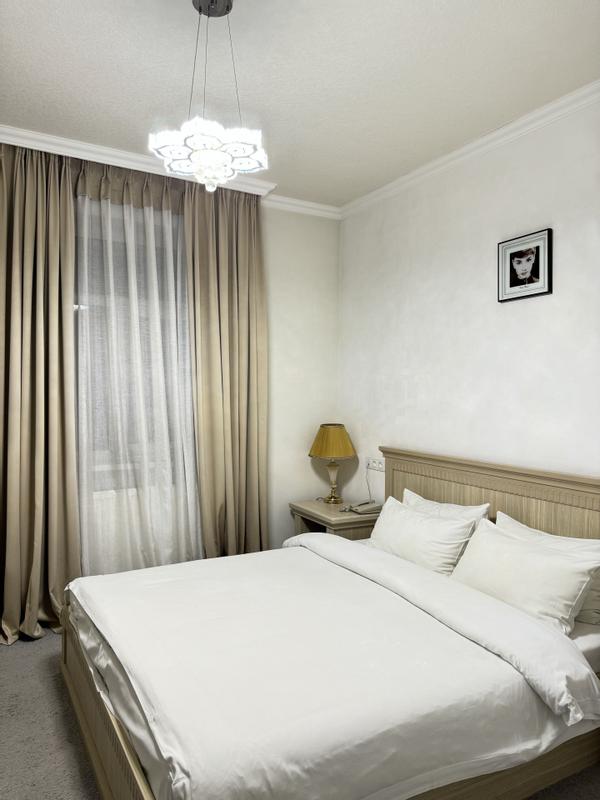 Alexander Hotel