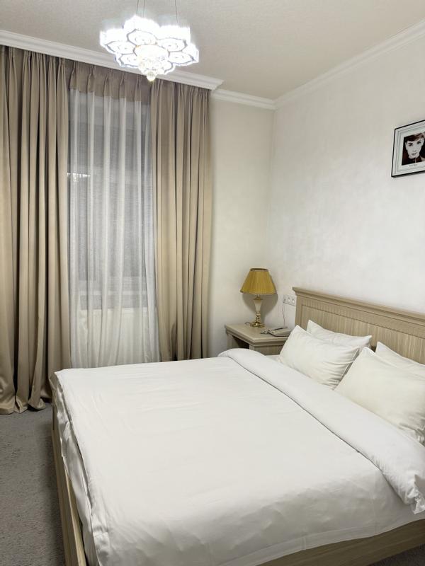 Alexander Hotel