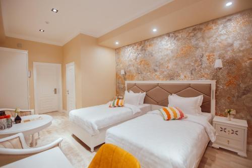 Silk Road Empire Hotel
