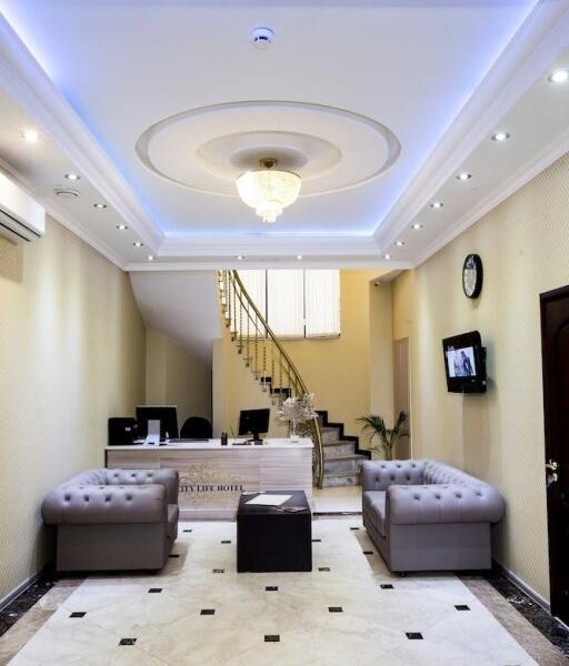 City Life Hotel