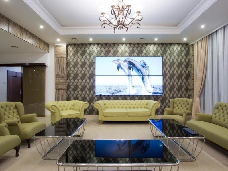 Grand hotel Palacio