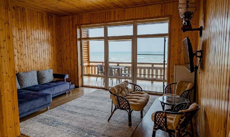 Golden Beach hotel (Избербаш)