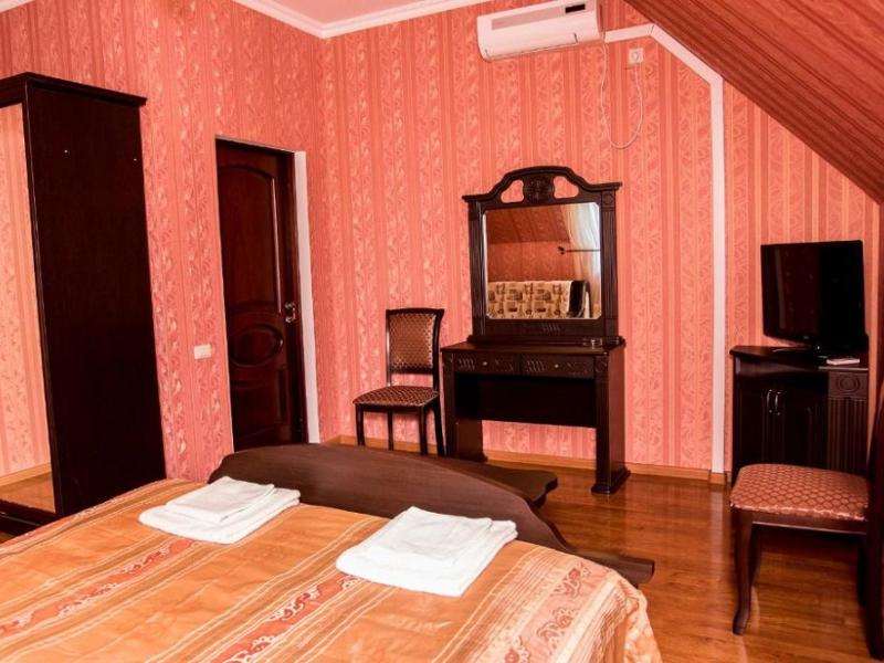 Гостиница Кавказ