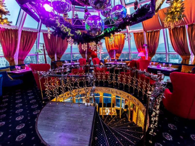 Golden Hotel