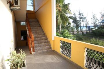 Отель New Golden Bay Resort Шри-Ланка, Велигама, фото 26