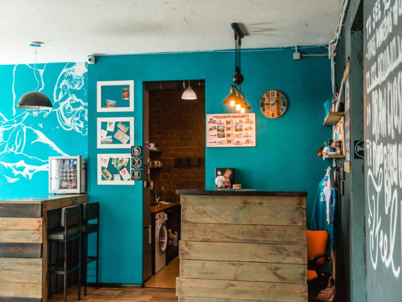 Montana Hostel