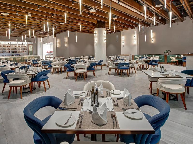 Royal M Hotel & Resort Al Aqah Beach by Gewan