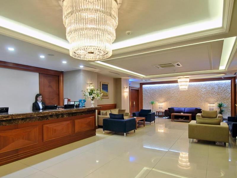 Tugcu Hotel Select