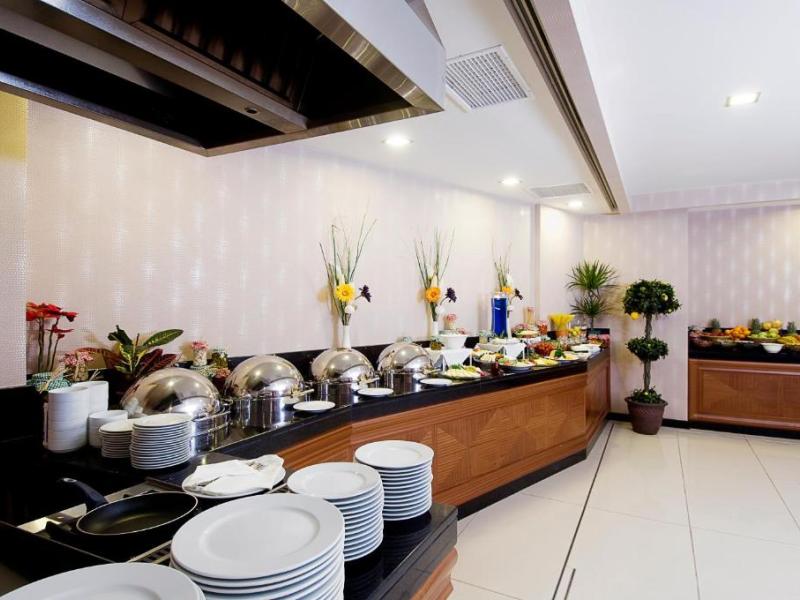 Tugcu Hotel Select