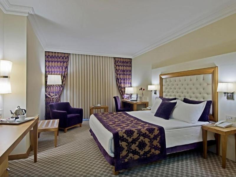 Tugcu Hotel Select