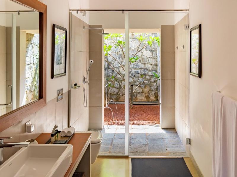 Taru Villas - The Long House