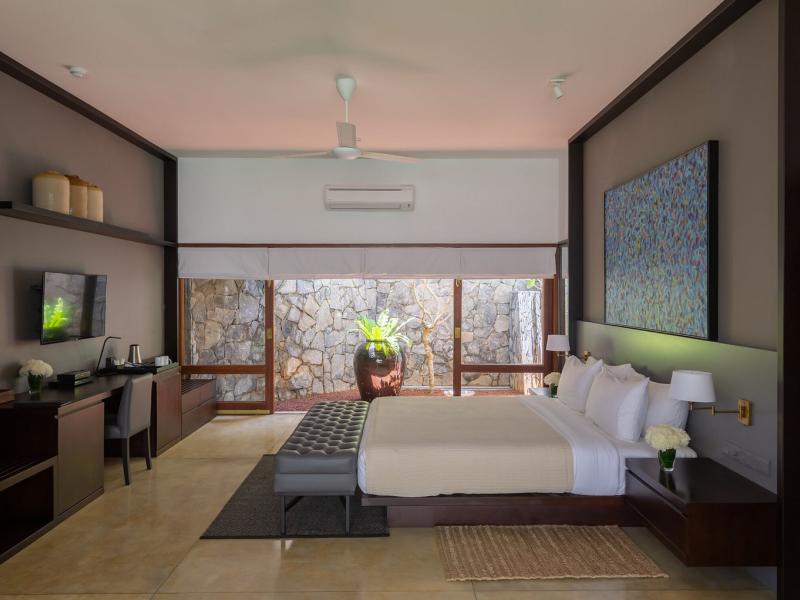 Taru Villas - The Long House