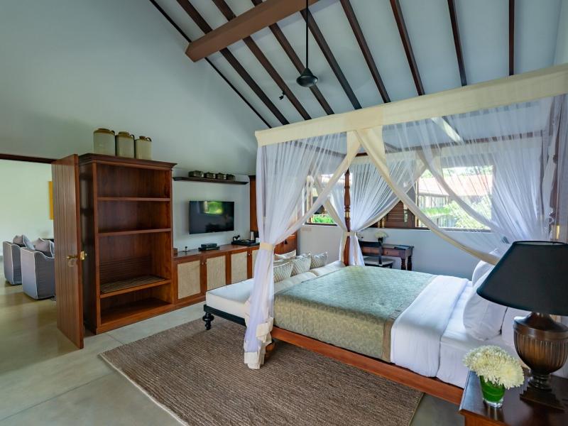 Taru Villas - The Long House