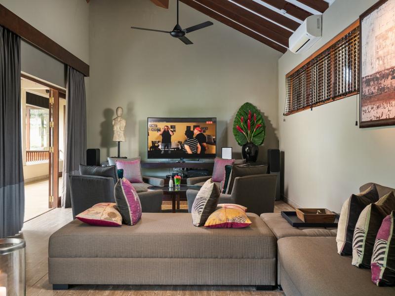 Taru Villas - The Long House